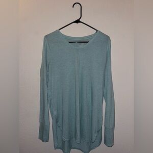 Tek Gear Women's Soft Green Long Sleeve Tee